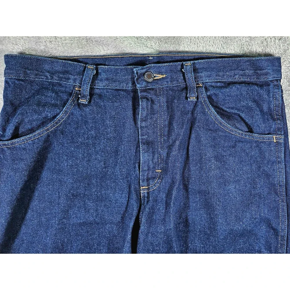 NWOT Wrangler Rustler Mens Blue Jeans Sz 32x30